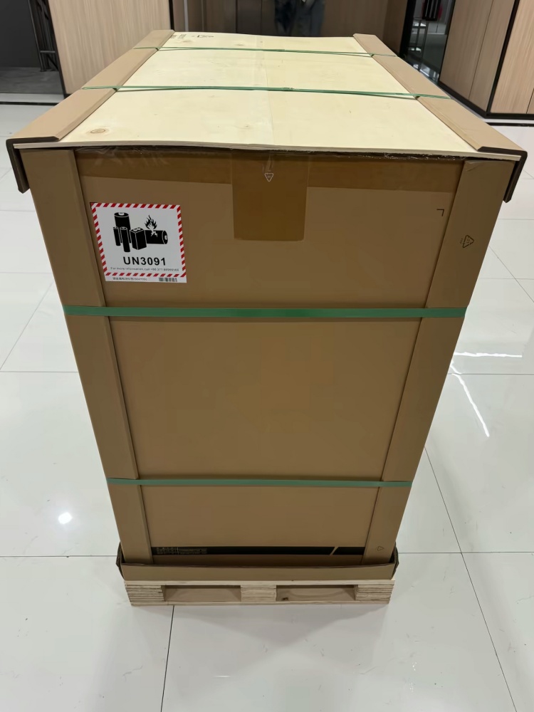 英伟达 B300 SXM6 (Blackwell Ultra) | AI加速模块 288GB HBM3e 8TB/s 1.4kW TDP HGX B300平台核心 - 图片 3